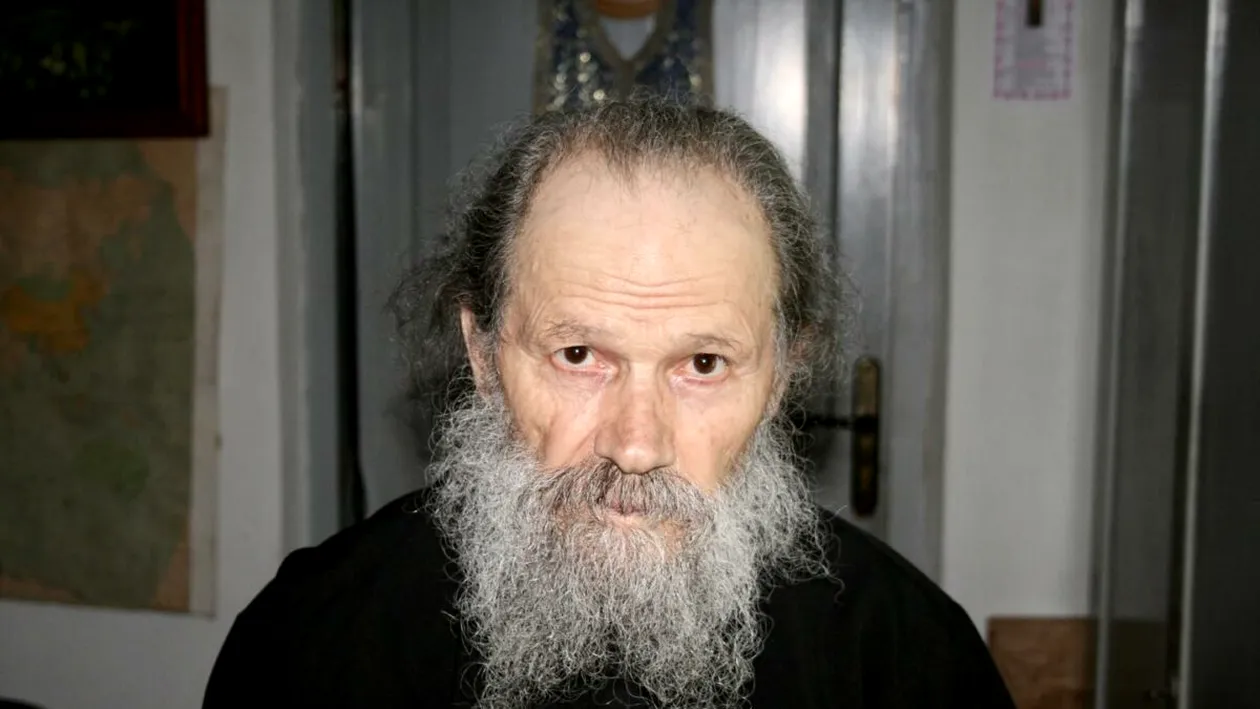 A murit părintele Simeon Zaharia. Era unul dintre cei mai iubiți duhovnici din România