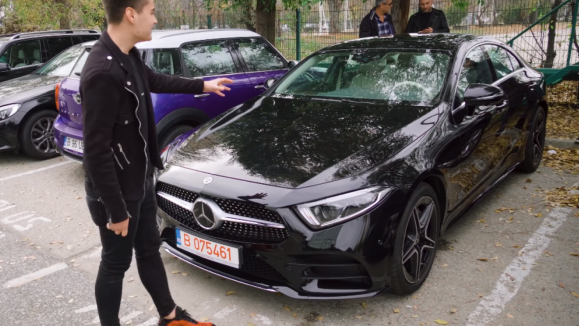 Selly, din nou implicat într-un accident auto?! UPDATE: Reacția vloggerului: ”Totul a fost regizat de mine!”
