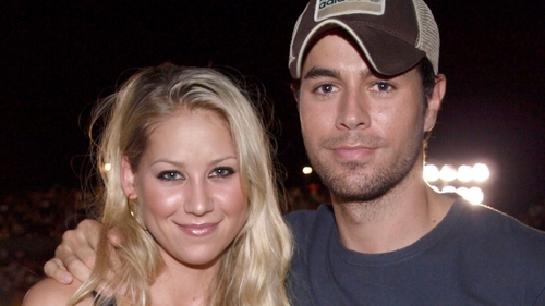 Ce nume poartă fiul cel mic al lui Enrique Iglesias. Anna Kournikova a postat imagini rare cu cei patru copii ai cuplului