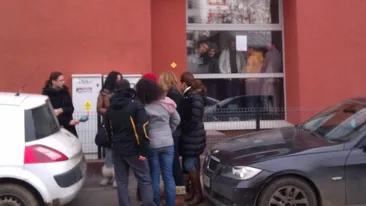 Eleva violata in toaleta unui liceu din Bucuresti a disparut! Masuri drastice la “Dimitrie Gusti”: elevii nu mai au voie in pauza!