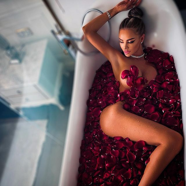 Bianca Drăgușanu dezvăluie, în exclusivitate pentru CANCAN.RO, cum arată viața de gospodină-influencer în preajma Paștelui/ Foto: Instagram