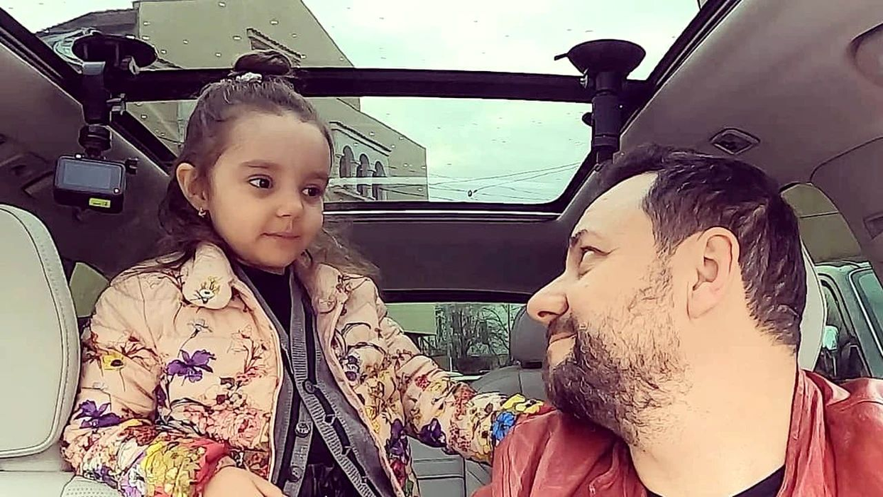 Eva și Cătălin Măruță, în mașină