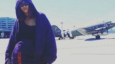 VIDEO! RIHANNA şi-a arătat lenjeria intimă pe scenă! Fanii au rămas cu gura căscată când au văzut asta