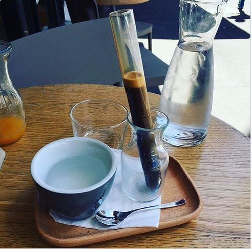 Au încercat să fie inventivi, dar nu prea le-a reuşit Acestea sunt cele mai ridicole feluri de mâncare servite de restaurante în 2016