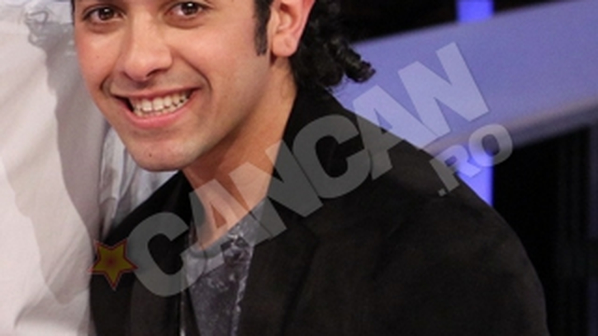 Valentin Dinu, concurentul de la "Romanii au talent", a lasat spalatoria pentru showbiz