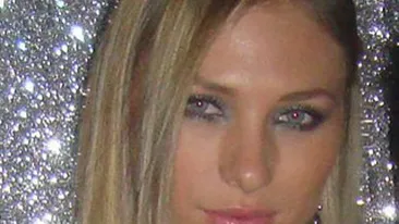 O mai tineti minte pe aleasa primului Burlac, Violeta? A incheiat orice colaborare cu Bote si vrea sa se faca prezentatoare TV!