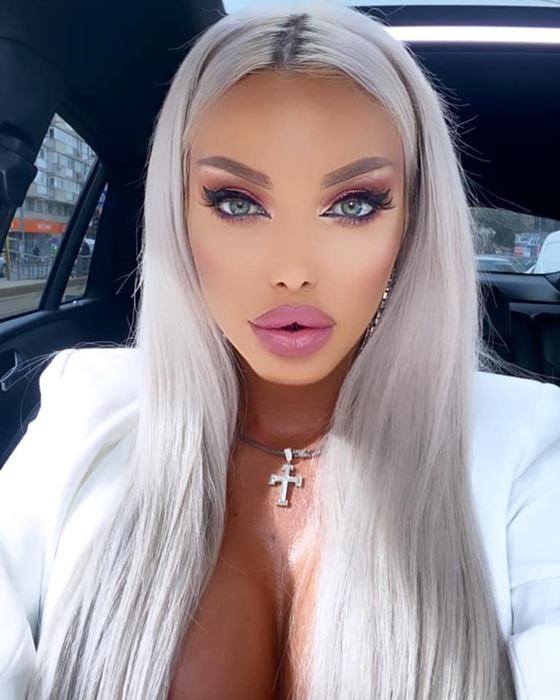 Loredana Chivu, fotografia care a înnebunit fanii. Cum a apărut blondina pe internet