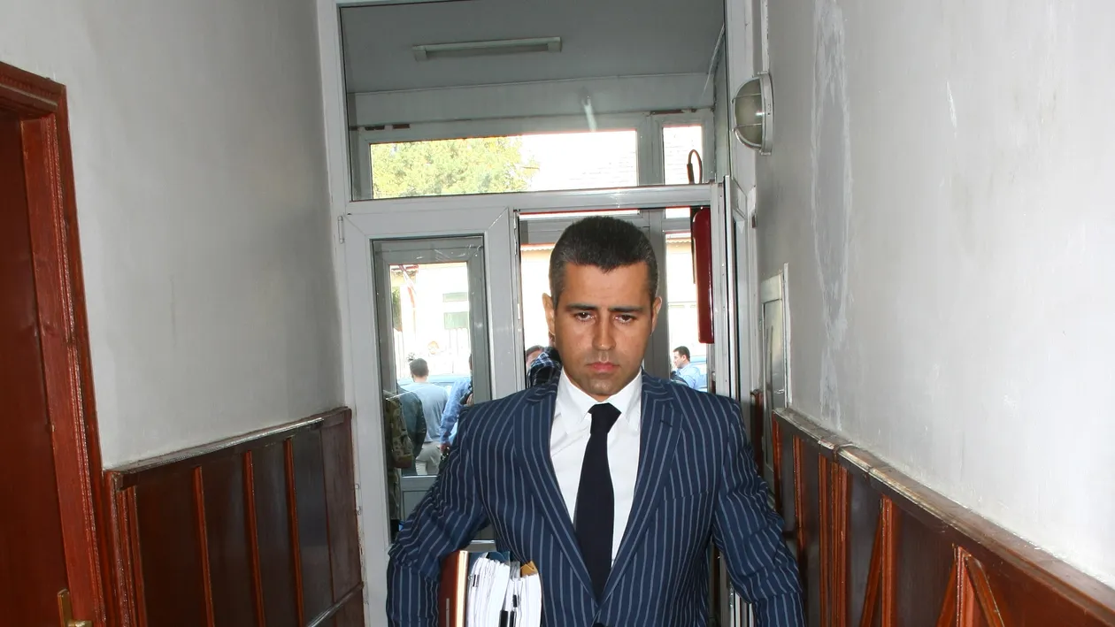 Au renuntat la 1,5 milioane de euro! Parintii milionarului Truica au inchis procesul in care voiau terenul de sub vila acestuia