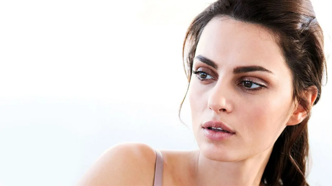 Catrinel Menghia este însărcinată! Primele fotografii cu burtica de gravidă