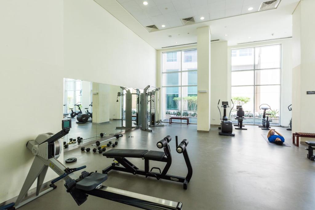 Super-apartamentul dispune și de o sală de fitness