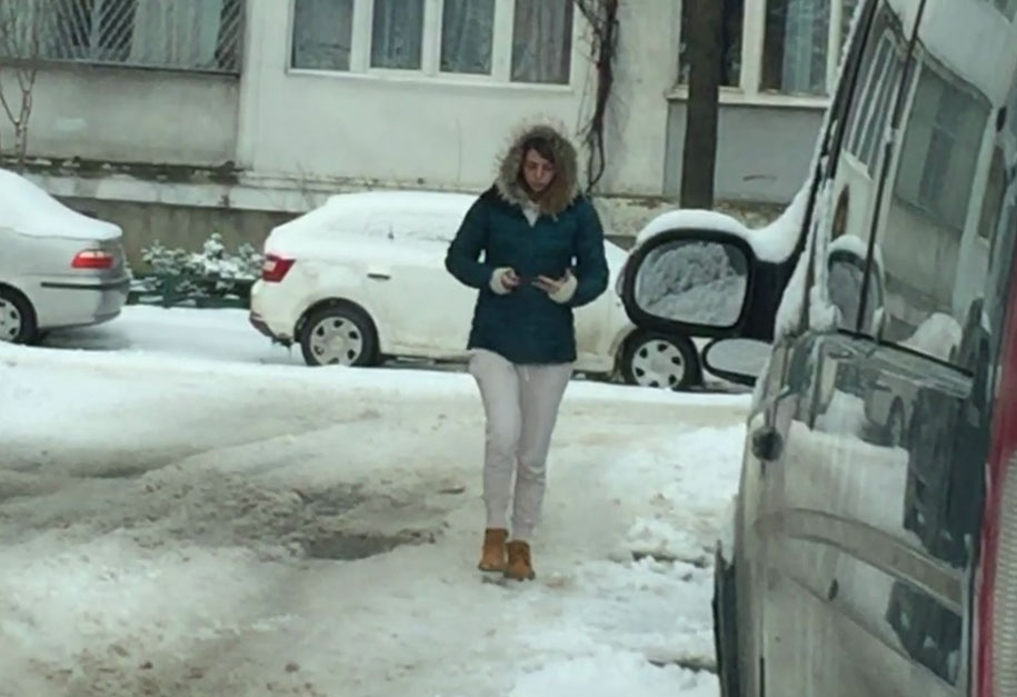 Deoarece tragedia le-a luat prin surprindere pe fostele soții ale jurnalistului, de înmormântarea lui Andrei Gheorghe s-au ocupat Antastasia, fiica biologică, și Maximilian, unul dintre copiii vitregi