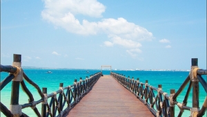 Vedeta din România care și-a luat mega-ȚEAPĂ cu vacanța din Zanzibar. Ce a găsit la hotelul în care și-a rezervat cazarea