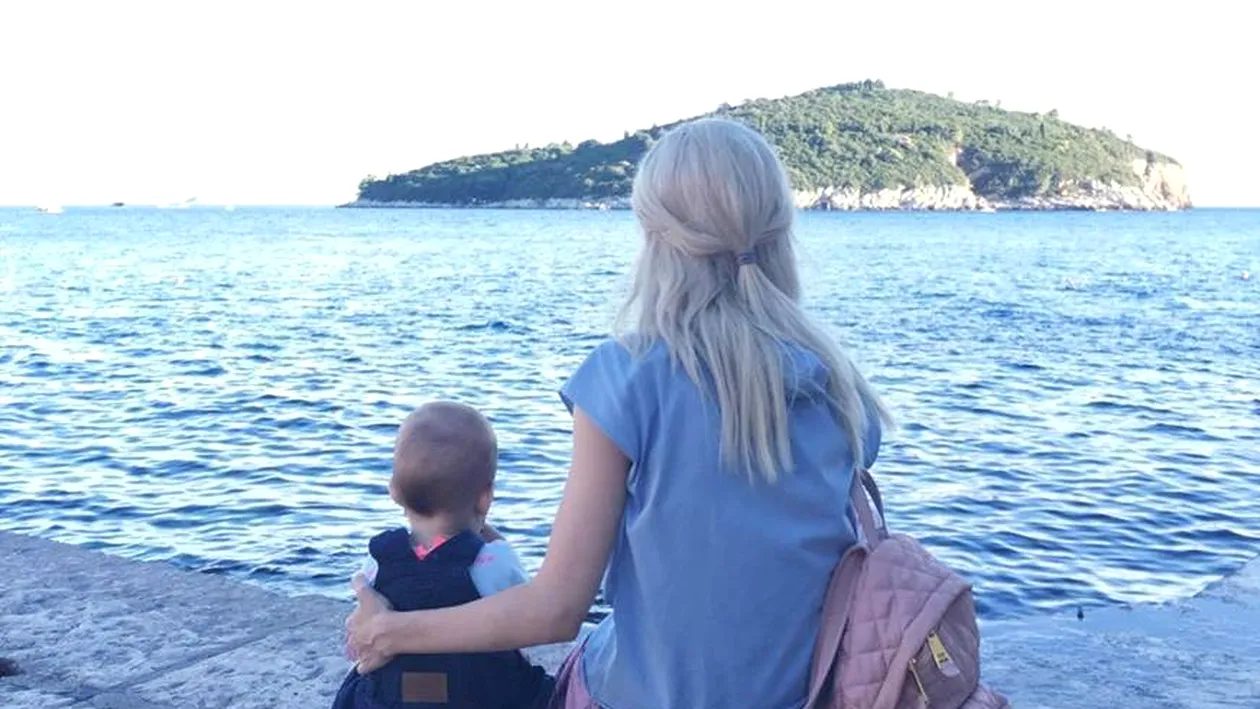 Mesajul Andreei Bălan pentru fetiţa ei care a împlinit un an: ”Voi merge până la capătul lumii...”