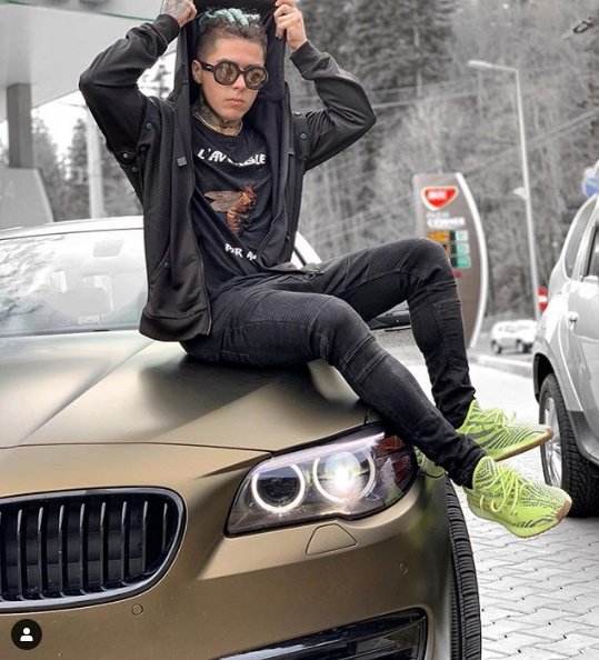 Așa aroganță?! Lino Golden dă gratis un BMW i8. Singura condiție care vrea să fie îndeplinită