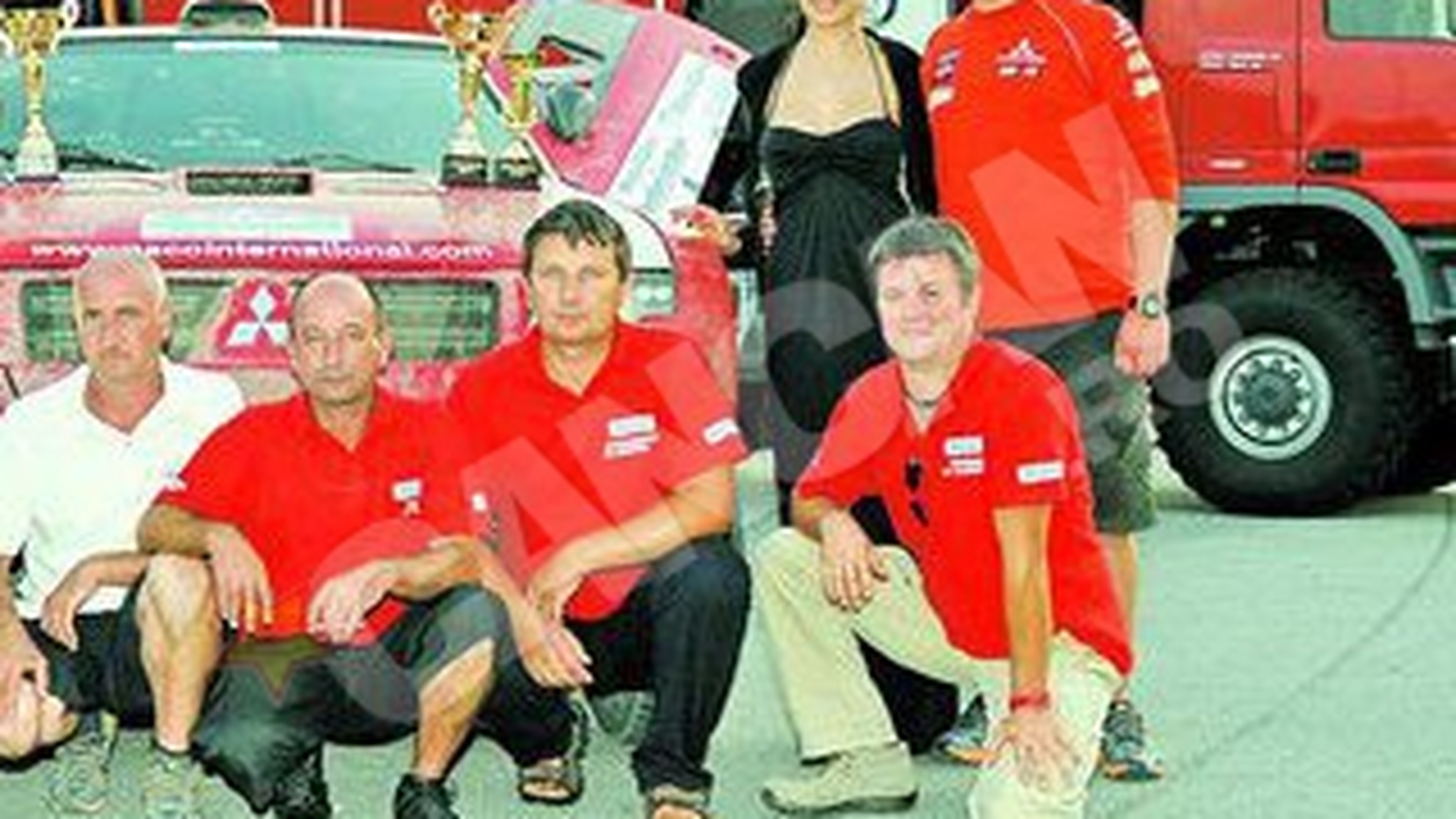 Ana Maria, talismanul lui Costelus la cursele de masini! Casuneanu Jr., cu iubita la raliu