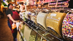 Substanța toxică din supermarketuri, pericol pentru români. ANSVSA a făcut mai multe controale și a scos produsele după piață