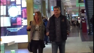 Iubirea cere sacrificii… Bosulică de la Domeniile Statului a făcut ”planton” la uşa WC-ului!