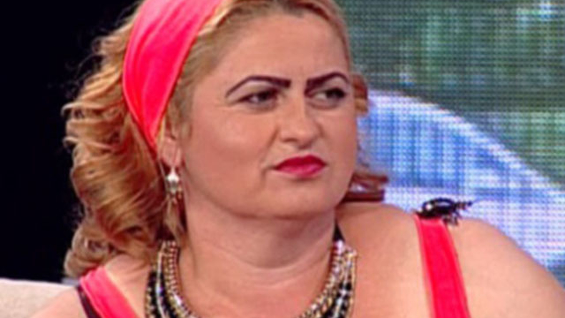 Apariţie de infarct! Cum a apărut OLGA DE LA STREHAIA la plajă