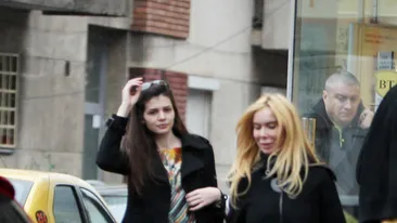 Moni nu s-a intors in Romania doar pentru Irina! De vizita asta depinde viitorul ei in America!