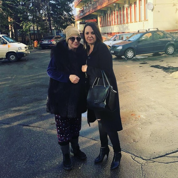 Anca, fiica Ionelei Prodan, a rupt tăcerea despre starea mamei sale! Cum se simte artista: “Nu a fost niciodată conectată la aparate “