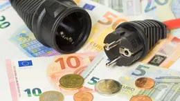 Ce se întâmplă cu cardurile de energie destinate să ajute românii la plata facturilor. Vești proaste de la autorități