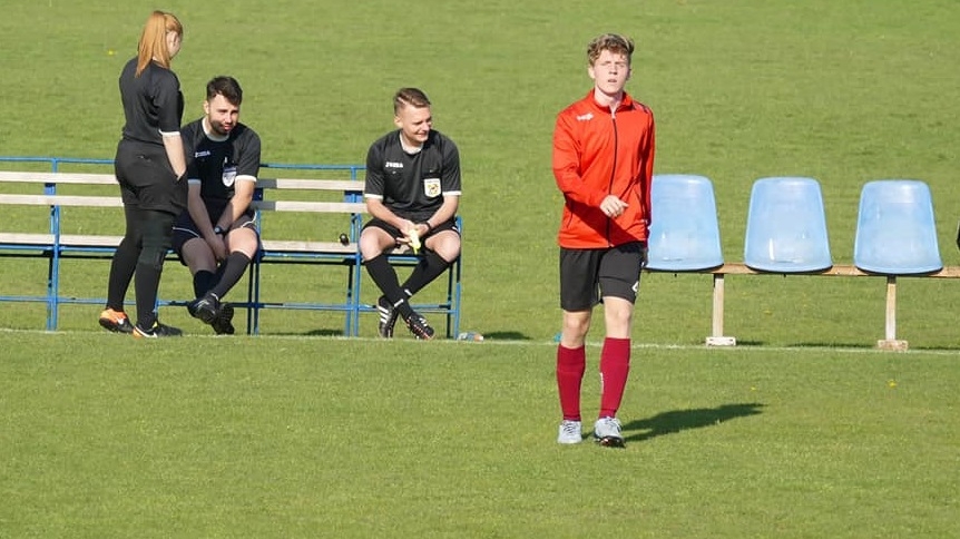 Laurențiu Hagiu, premiant la școală, dar și pe teren: “A terminat cu 9,26”. Anamaria Prodan e impresara tânărului fotbalist