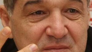 Intalnire scaldata in lacrimi intre Gigi Becali si Mihaita Nesu.Vezi aici ce si-au spus cei doi!