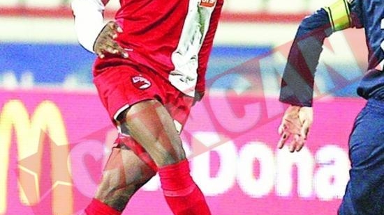 Rednic l-a pedepsit pe petrecaretul Julio Cesar
