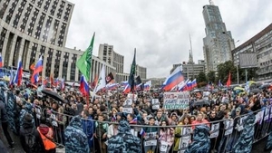 Actorul Pavel Ustinov a fost condamnat pentru agresiune în urma protestelor de la Moscova