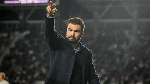 Cum a ajuns, de fapt, Adrian Mutu antrenor la CFR Cluj. „S-a schimbat peste noapte. Mai știu și eu niște lucruri”