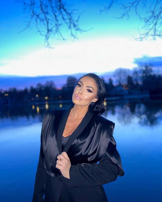 ”Mi-am pus poza Ilincăi Vandici pe frigider!” CANCAN.RO a descusut-o de secrete pe Andreea Mantea! Cum slăbește vedeta? Mooori!