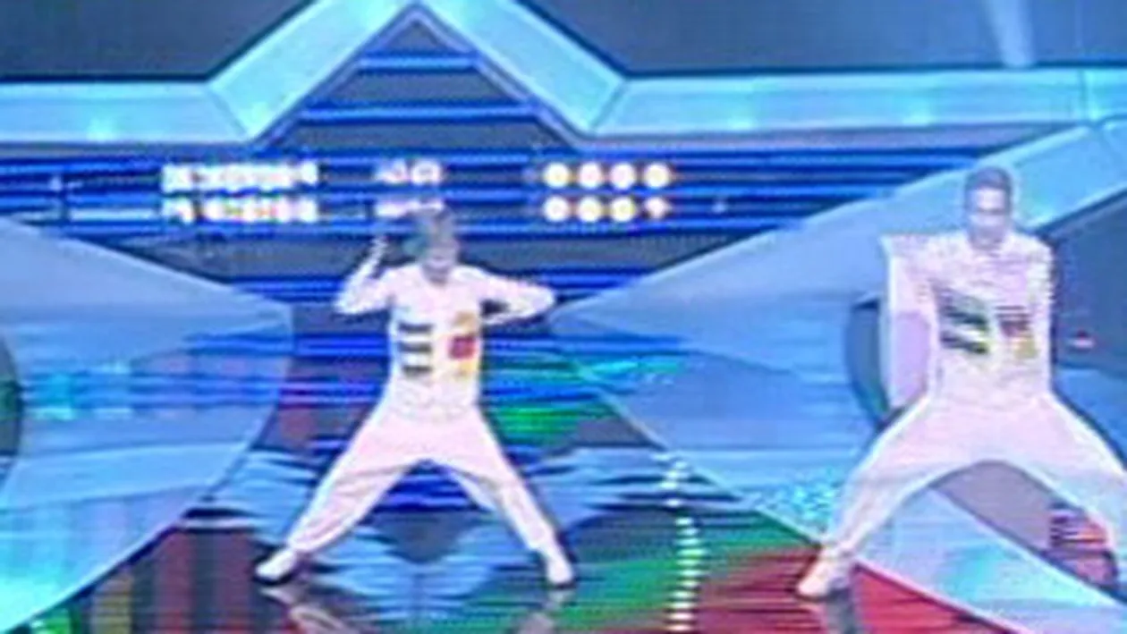 VIDEO Au izbucnit in plans cand Mihai Petre i-a laudat: Sunteti prezent si viitor in dans! Ati fost fantastici