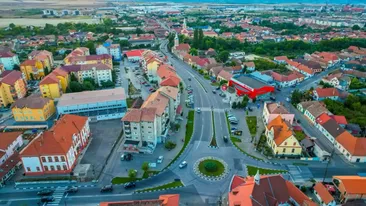 Orașul mic din România în care toți tinerii vor să se mute. Își găsesc rapid locuri de muncă bine plătite