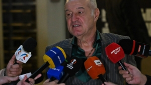 Gestul impresionant făcut de Gigi Becali pentru imigranții din Capitală: ”Vin după mine, că și-au dat vorbă între ei”