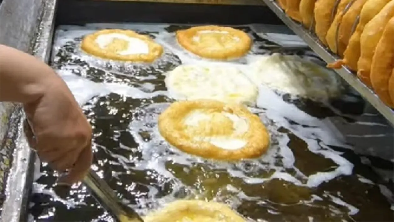 Pur și simplu ireal! Câți lei costă un langoș la Târgul de Crăciun din Cluj-Napoca. Reacția ilară a unui bucureștean