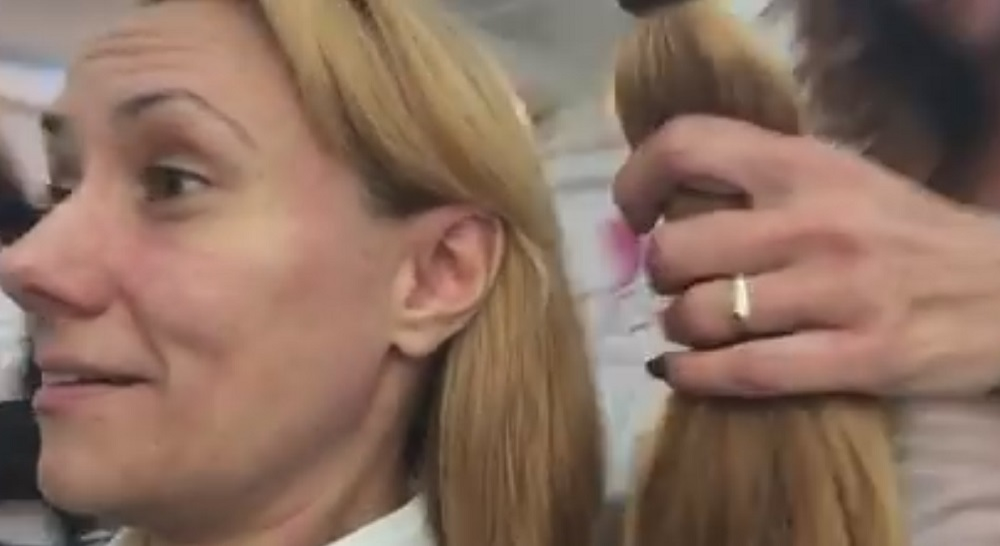 Oana Ioniţă s-a tuns scurt! Fosta „bebeluşă” a spus ce va face cu părul ei din care poate fi făcută o perucă