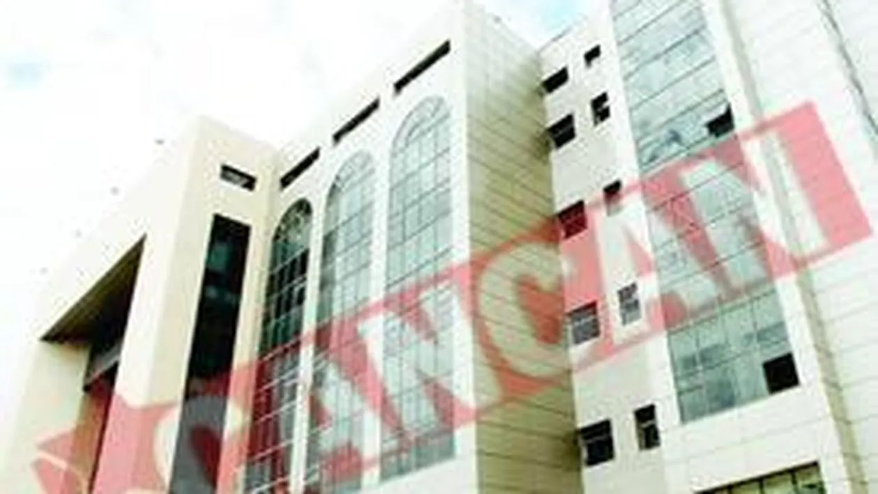 Un jandarm si-a tras un glont in cap la Tribunal