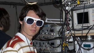 E geniu in astronomie! La 18 ani a creat si lansat o racheta