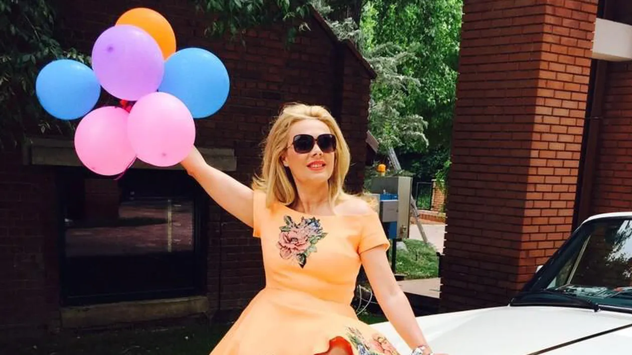 Primele imagini cu Dana Savuica, dupa ce s-a anuntat divortul! Fostul iepuras Playboy a inflorit!