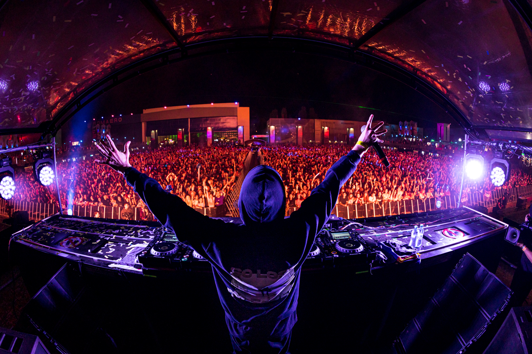 Alan Walker va susține cel mai exclusivist DJ-set în Rave Plane la SAGA Festival 2023