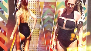 Fosta soție a fotbalistului de ”națională” a deschis sezonul la plajă! Imagini cu Mădălina în costum de baie