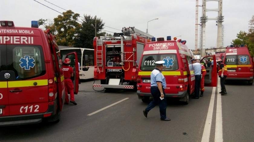 Explozie la o școală din Mureș: Doi răniți și peste 70 evacuați
