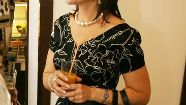 Marina Almasan rasufla usurata. A trecut examenele de la TVR si a filmat prima emisiune. Vezi ce s-a intamplat cu colegii ei