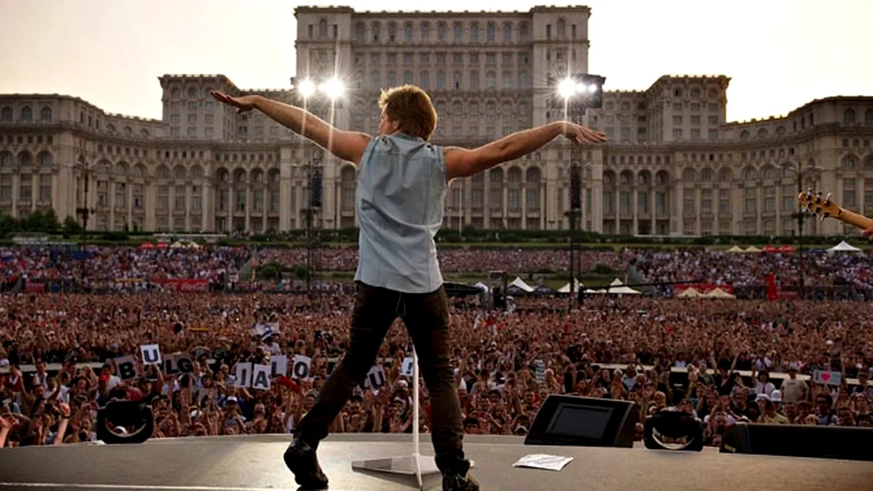 Magulitor! Bon Jovi si-a pus Cover Photo pe Facebook fotografia facuta la Bucuresti!