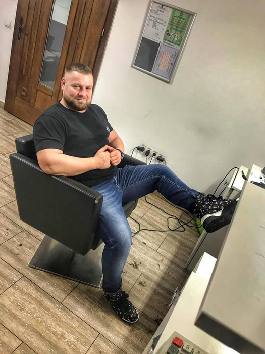 Adrian Tîmplaru, condamnat la 2 ani de închisoare cu executare. Cum încearcă “fratele” lui Alex Bodi să scape de sentință, deși e arestat în același dosar cu milionarul din Mediaș
