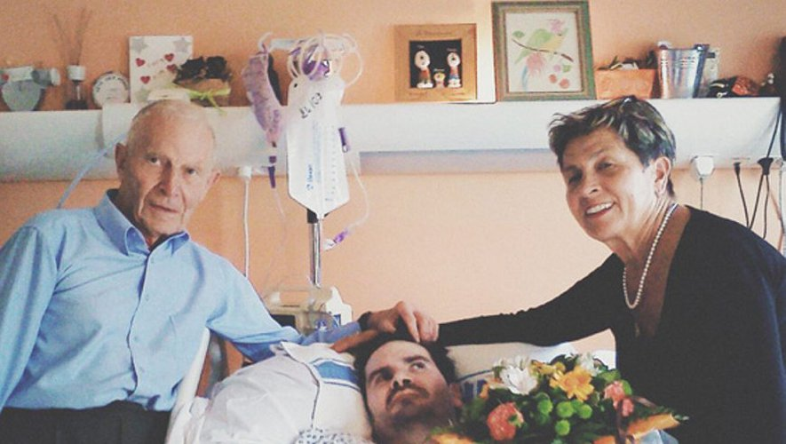 Vincent Lambert a murit. Povestea bărbatului ținut în comă timp de 11 ani într-un spital din Franța