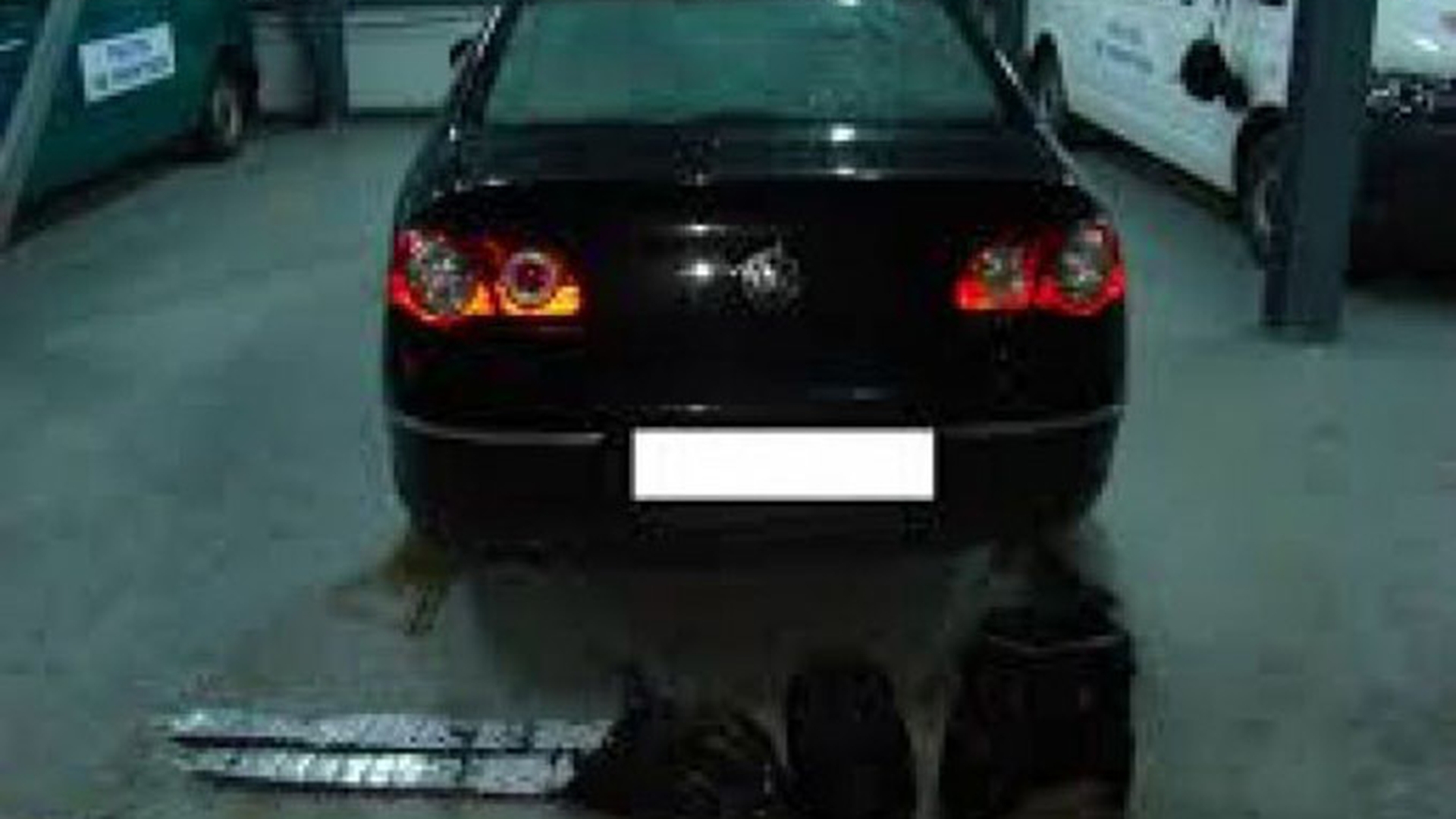 Poliţiştii de frontieră au tras pe dreapta un Passat suspect. Ce surpriză au avut atunci când l-au verificat