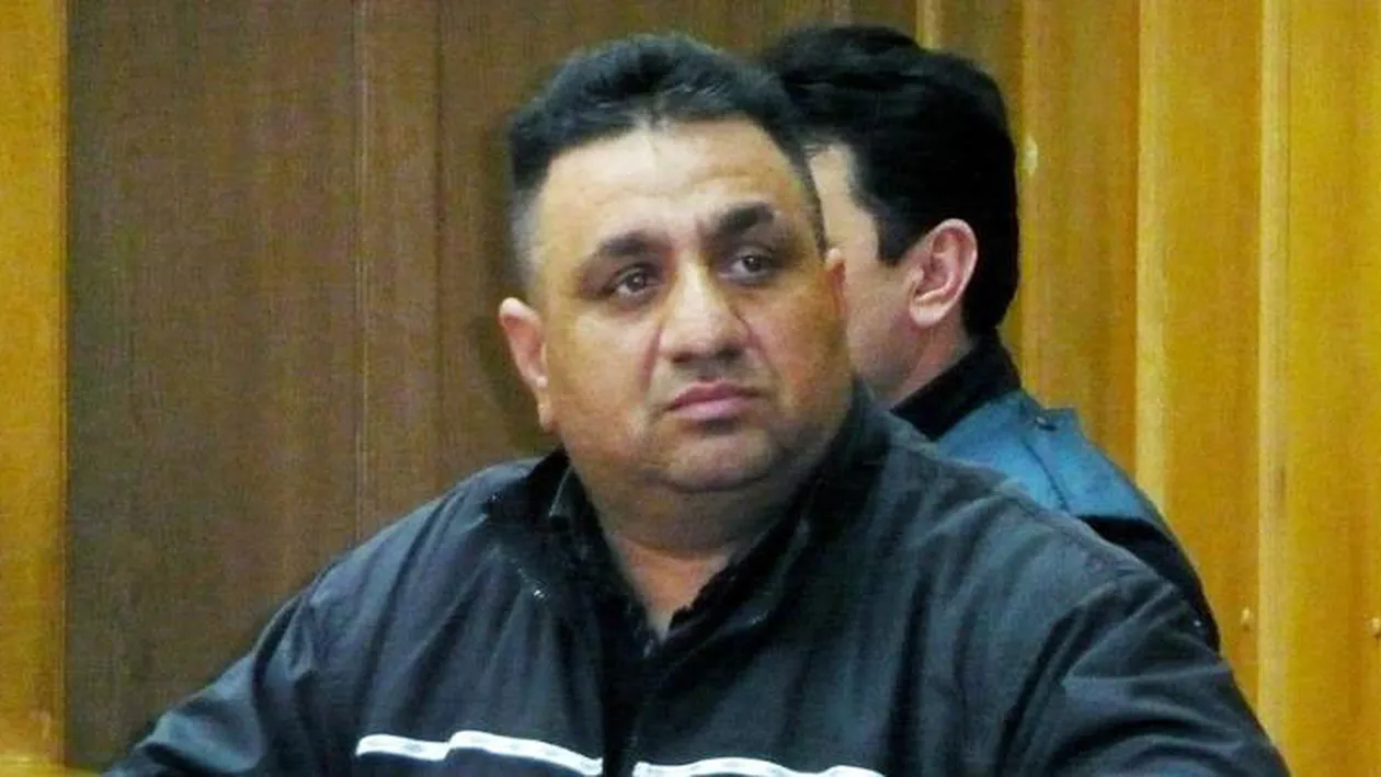 Imagini cu Bercea Mondial din închisoare! Uite cât de bine o duc deţinuţii de la Penitenciarul de Maximă Securitate Craiova