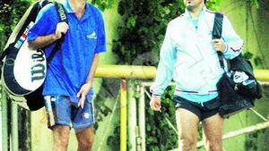 "Gesepistul" a luat problema in mana! Sexy-tenis cu "Pandi" si "Sile"