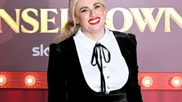Rebel Wilson, în centrul unui scandal de proporții. Actrița e acuzată de hărțuire și intimidare